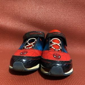 Marvel Spider-Man Toddler Boys' Light-Up Shoes